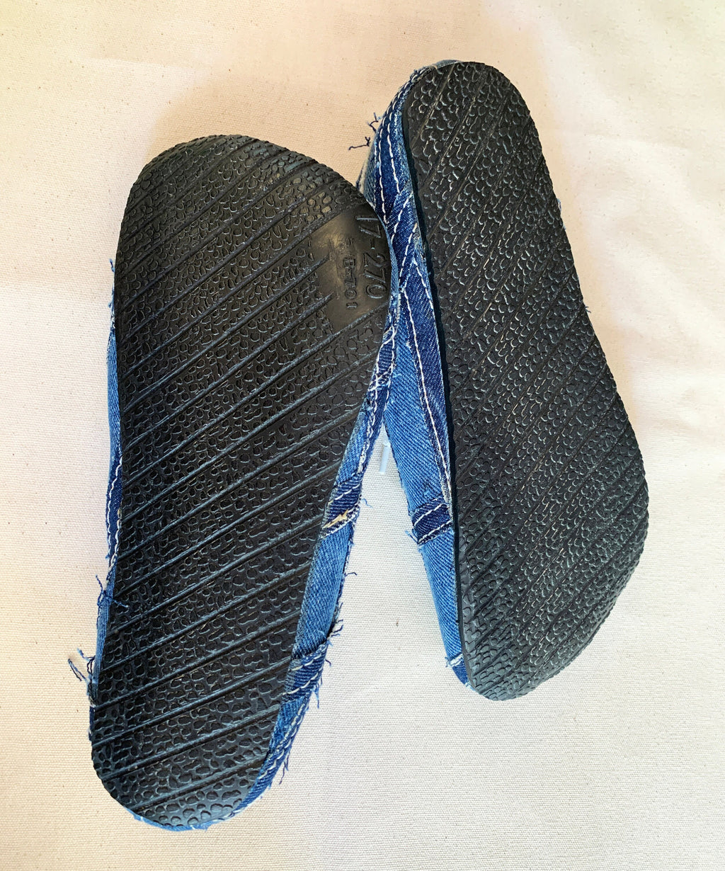 Upcycled Denim Barefoot Sneaker I US5 I UK4.5 I EU 38 I Tire Sole I Handmade I One of kind I Vegan I Unisex I Light and Flexible