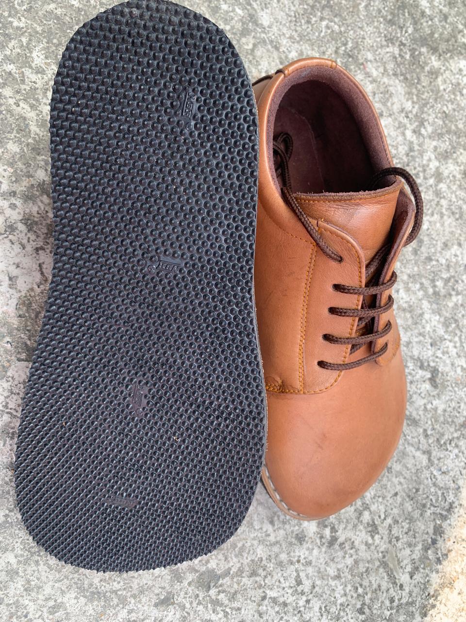 Tan Leather Barefoot Shoes: Wide Foot Design (UK9/EU43/US10)