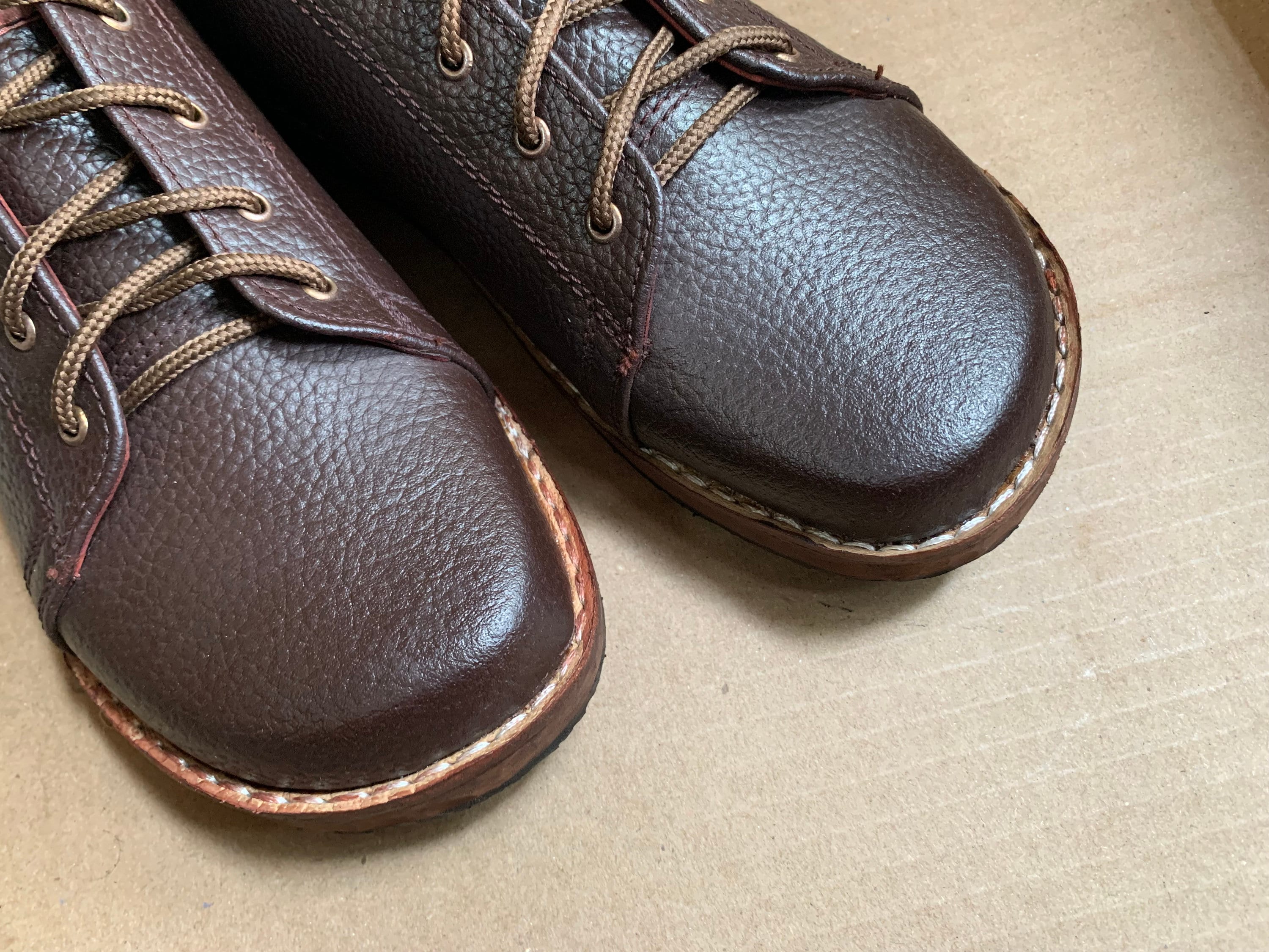 Barefoot Transition Leather Lace-Ups with Tire  Soles (UK8/EU42/US8.5)