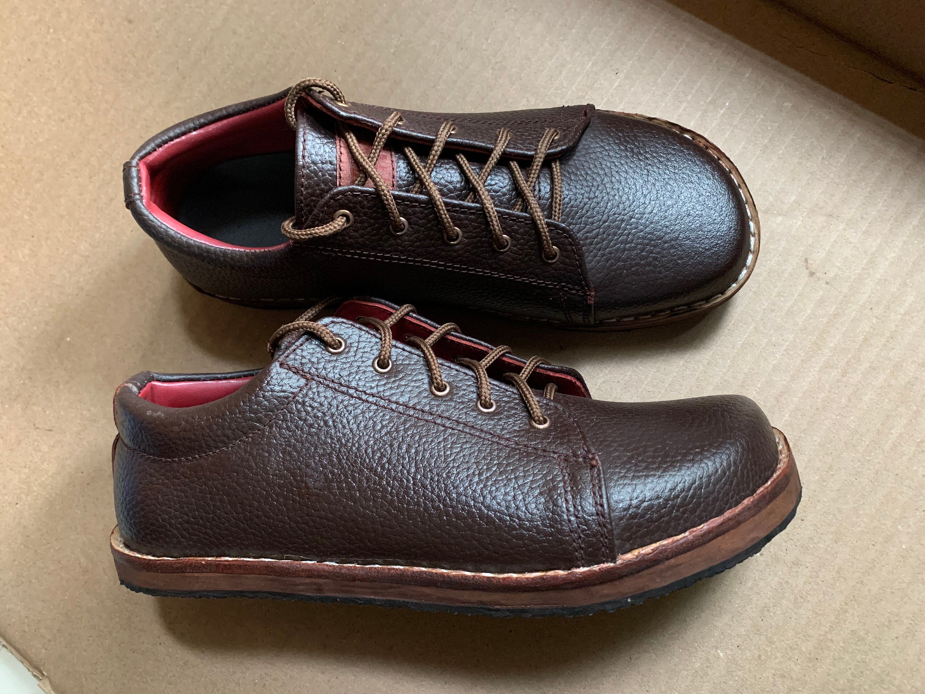 Barefoot Transition Leather Lace-Ups with Tire  Soles (UK8/EU42/US8.5)