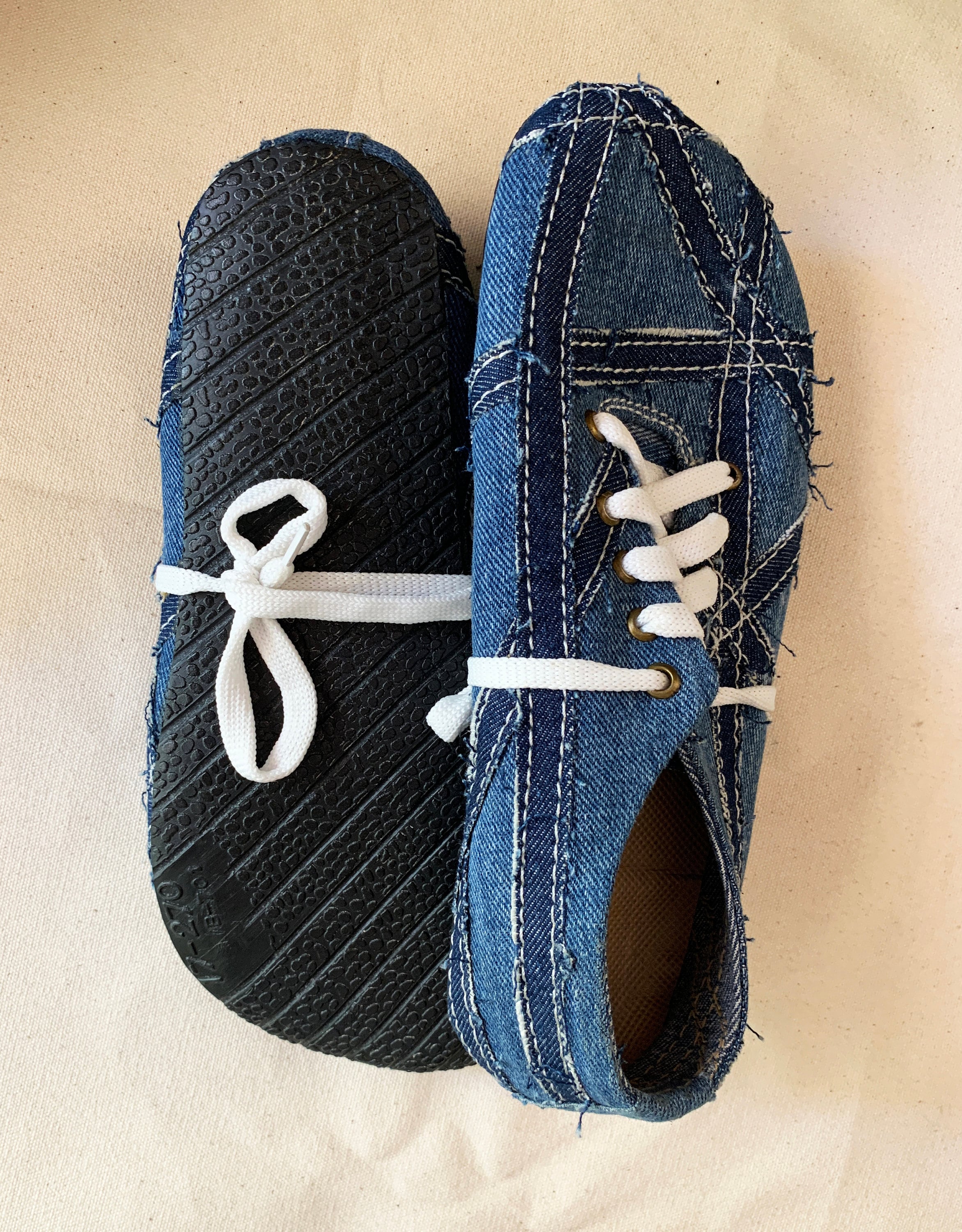 Upcycled Denim Barefoot Sneaker I US5 I UK4.5 I EU 38 I Tire Sole I Handmade I One of kind I Vegan I Unisex I Light and Flexible