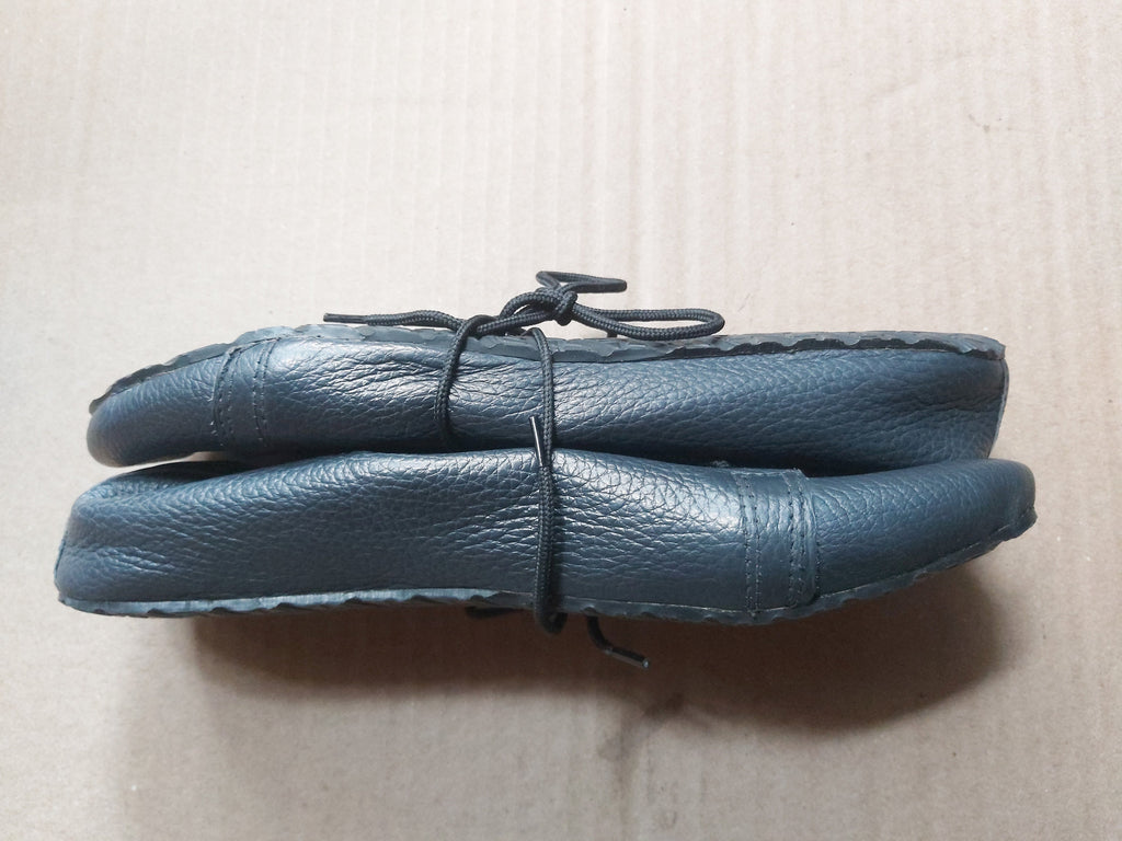 Barefoot Soft and Flexible Genuine Leather Shoes Lace-Ups with tire Soles