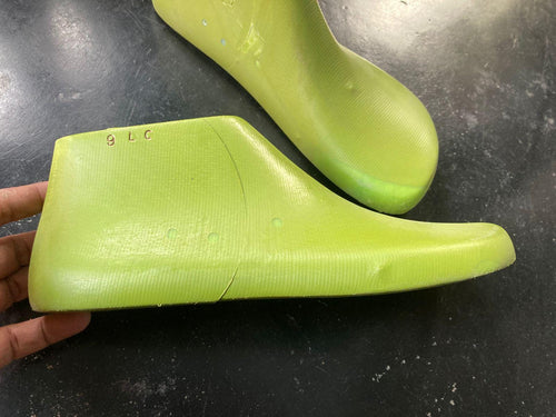 Custom Barefoot Shoe Lasts: Made-to-Order, All Sizes with extra wide toe box