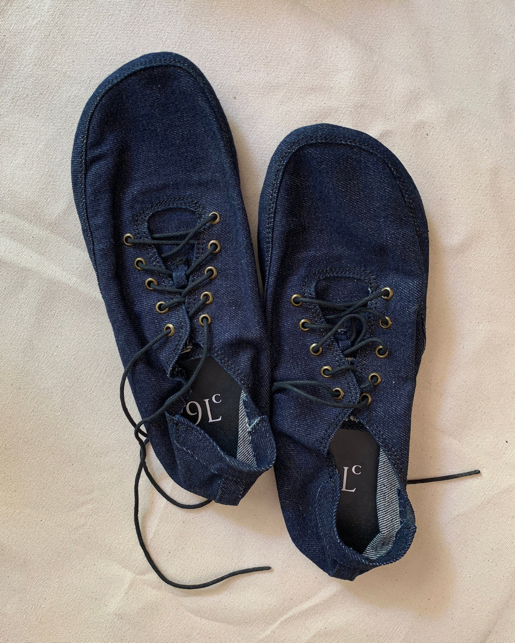 Upcycled Denim Vegan Barefoot Sneakers: Tire Sole, US 10 / EU 43