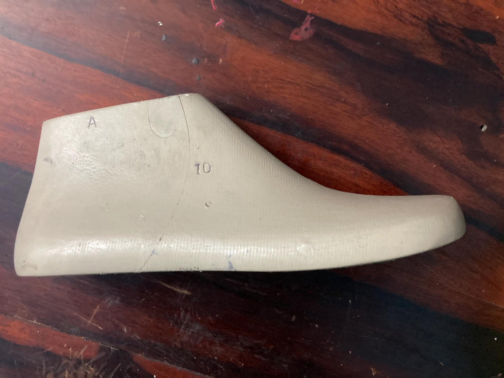 Custom Barefoot Shoe Lasts: Made-to-Order, All Sizes