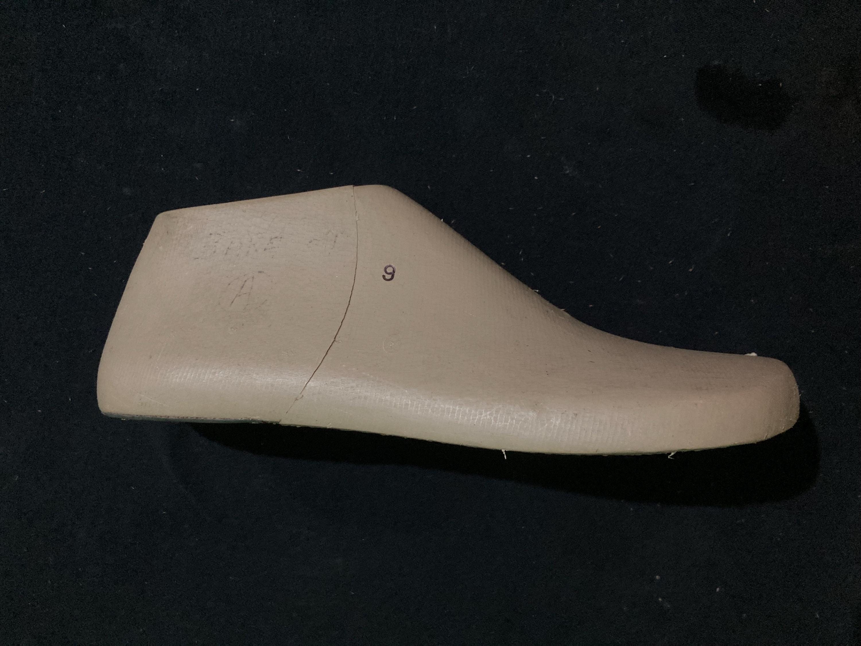 Custom Barefoot Shoe Lasts: Made-to-Order, All Sizes