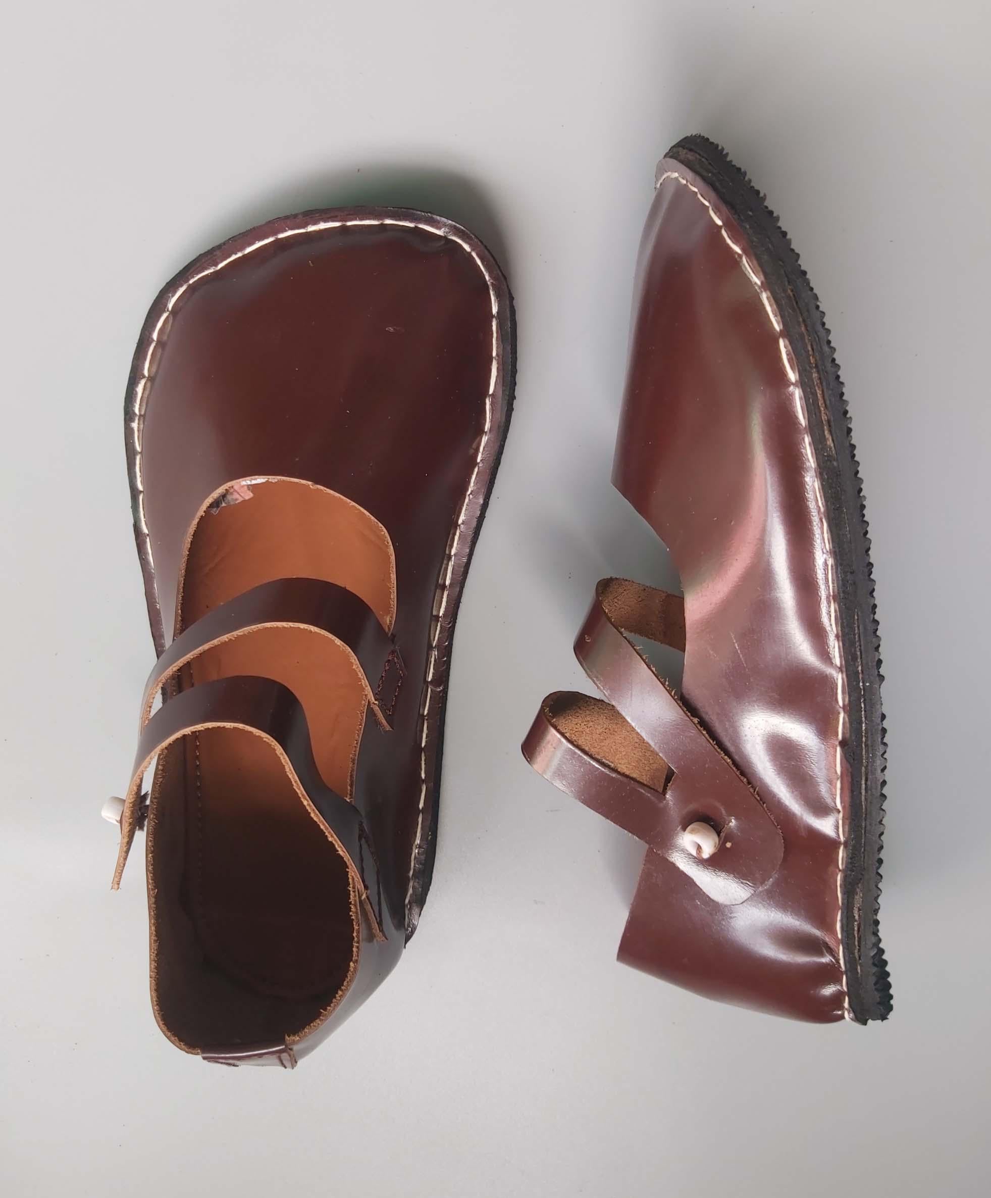 Hand Sewn Leather Barefoot Sandal: Wide Toe Box, Zero Drop